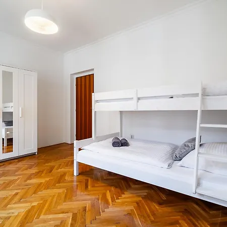 Apartmany U Vlasskeho Dvora Kutna Hora Exterior photo